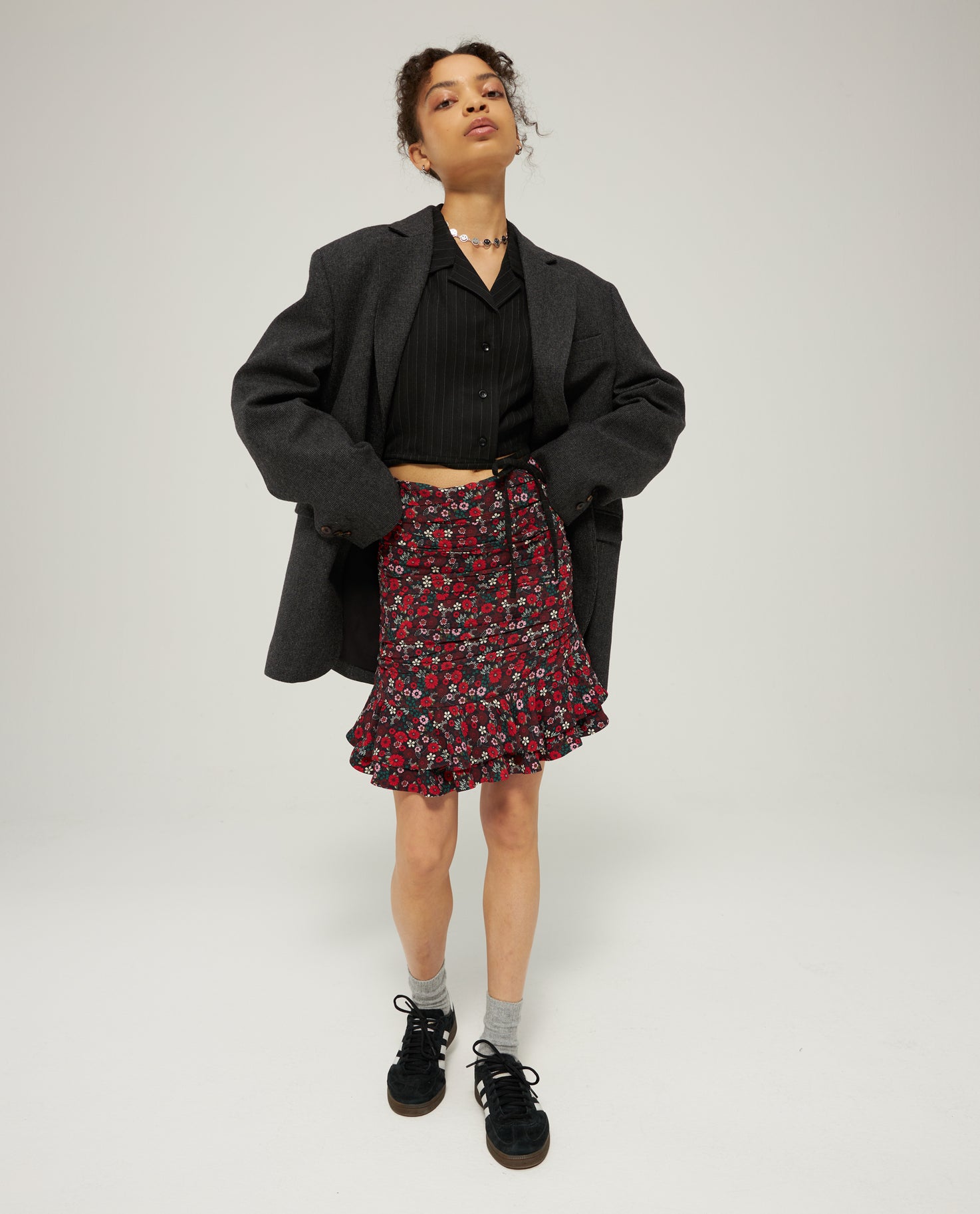 GATHERED RUFFLE MINI SKIRT